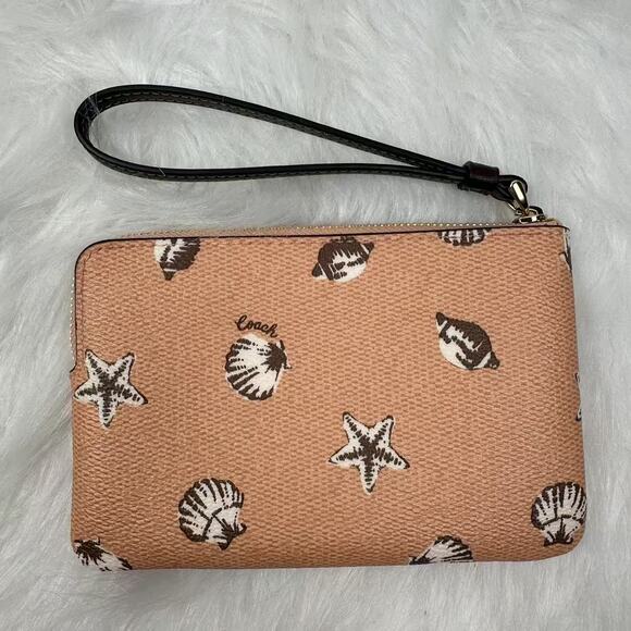Coach Corner Zip Wristlet With Shell Print In Canvas Coral/Maple CBP23 NWT - Picture 2 of 5